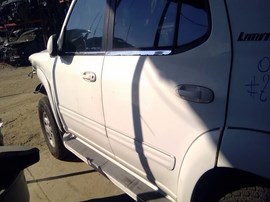 2001 TOYOTA SEQUOIA, WHITE, LIMITED MODEL, 4.7L, AT, 4WD.  Z26264